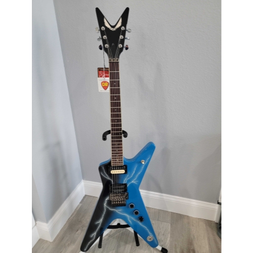 Dean ML ハードケース　Dimebag Licensed Dean Dimebag Darrell FBD Tribute ML Mini Guitar